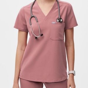 Figs Scrub Top